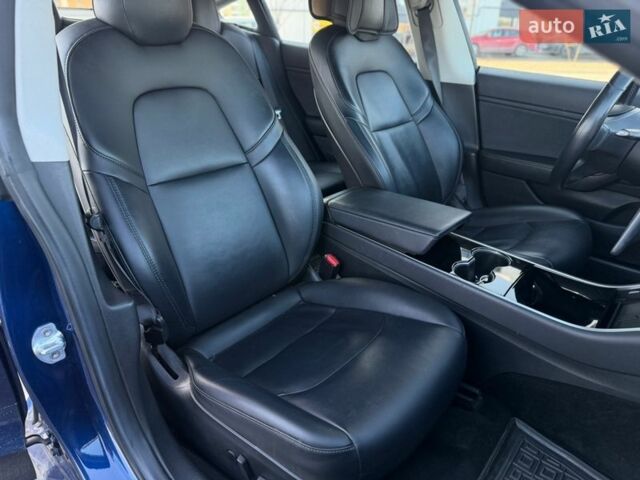 Синій Тесла Модель 3, об'ємом двигуна 0 л та пробігом 180 тис. км за 16999 $, фото 17 на Automoto.ua