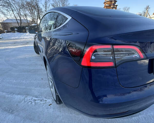 Синий Тесла Модель 3, объемом двигателя 0 л и пробегом 146 тыс. км за 15999 $, фото 19 на Automoto.ua