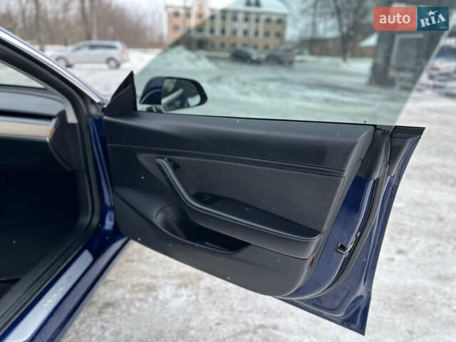 Синий Тесла Модель 3, объемом двигателя 0 л и пробегом 145 тыс. км за 14500 $, фото 24 на Automoto.ua