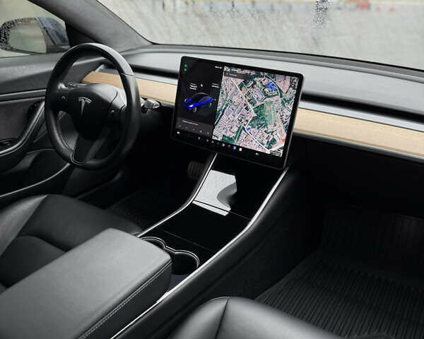 Синий Тесла Модель 3, объемом двигателя 0 л и пробегом 79 тыс. км за 18900 $, фото 18 на Automoto.ua