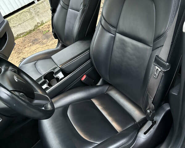 Синій Тесла Модель 3, об'ємом двигуна 0 л та пробігом 158 тис. км за 16000 $, фото 31 на Automoto.ua