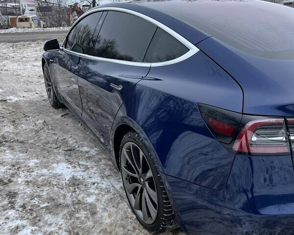 Синій Тесла Модель 3, об'ємом двигуна 0 л та пробігом 107 тис. км за 17500 $, фото 4 на Automoto.ua