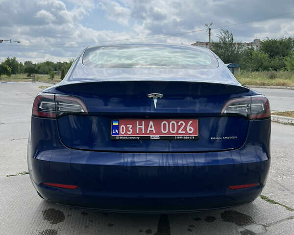 Синий Тесла Модель 3, объемом двигателя 0 л и пробегом 180 тыс. км за 15700 $, фото 3 на Automoto.ua