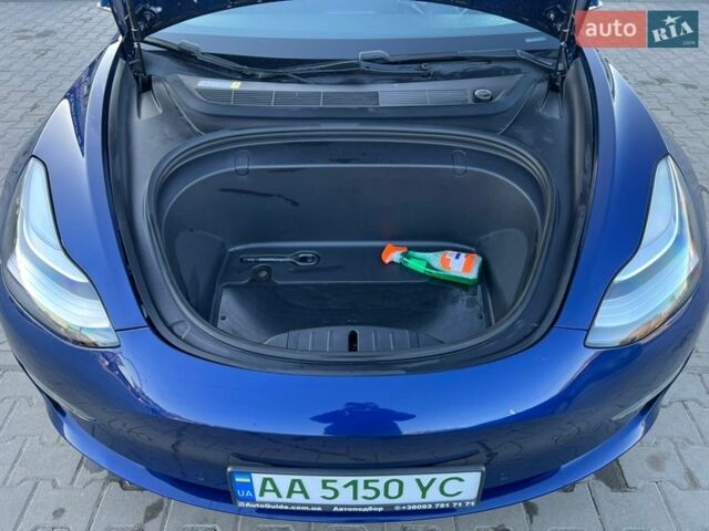 Синій Тесла Модель 3, об'ємом двигуна 0 л та пробігом 121 тис. км за 17200 $, фото 7 на Automoto.ua