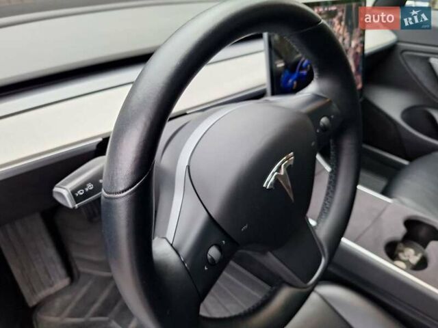 Синий Тесла Модель 3, объемом двигателя 0 л и пробегом 236 тыс. км за 16000 $, фото 17 на Automoto.ua