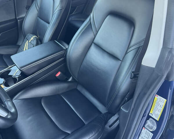 Синий Тесла Модель 3, объемом двигателя 0 л и пробегом 146 тыс. км за 15999 $, фото 43 на Automoto.ua