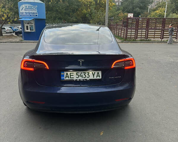 Синий Тесла Модель 3, объемом двигателя 0 л и пробегом 179 тыс. км за 16300 $, фото 2 на Automoto.ua