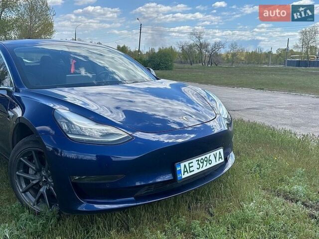 Синий Тесла Модель 3, объемом двигателя 0 л и пробегом 160 тыс. км за 17500 $, фото 14 на Automoto.ua