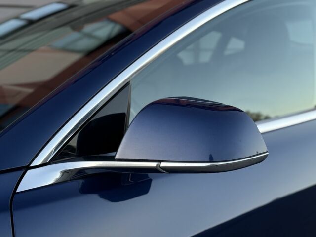 Синій Тесла Модель 3, об'ємом двигуна 0 л та пробігом 104 тис. км за 18500 $, фото 5 на Automoto.ua