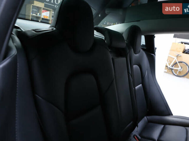 Синій Тесла Модель 3, об'ємом двигуна 0 л та пробігом 144 тис. км за 14400 $, фото 107 на Automoto.ua