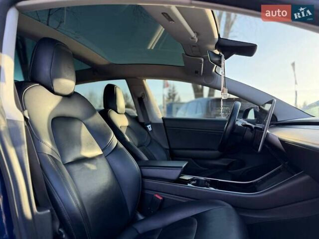 Синій Тесла Модель 3, об'ємом двигуна 0 л та пробігом 222 тис. км за 13000 $, фото 19 на Automoto.ua