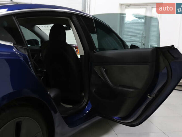 Синій Тесла Модель 3, об'ємом двигуна 0 л та пробігом 144 тис. км за 14400 $, фото 103 на Automoto.ua