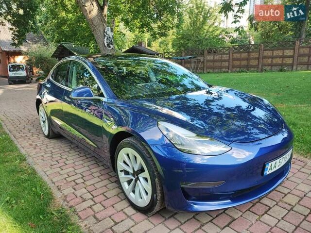Тесла Модель 3 2018 у Києві на Automoto.ua Синій Тесла Модель 3, об'ємом двигуна 0 л та пробігом 48 тис. км за 31000 $, фото 2 на Automoto.ua