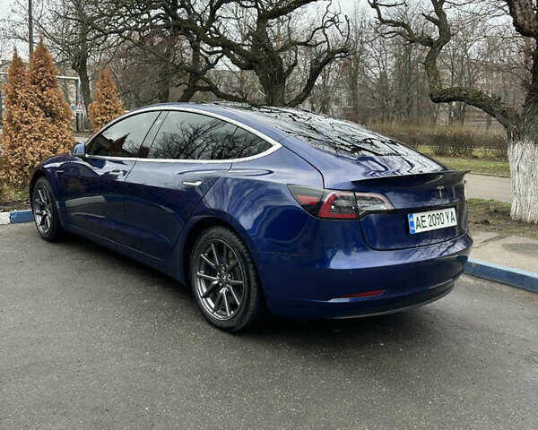 Синий Тесла Модель 3, объемом двигателя 0 л и пробегом 113 тыс. км за 16800 $, фото 1 на Automoto.ua