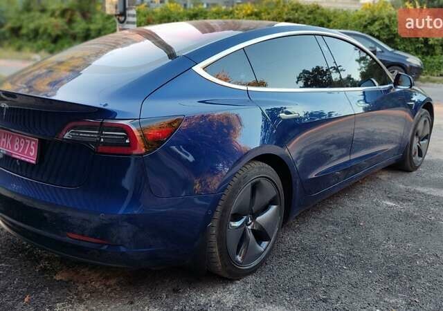 Тесла Модель 3 2018 у Києві на Automoto.ua Синій Тесла Модель 3, об'ємом двигуна 0 л та пробігом 159 тис. км за 16800 $, фото 6 на Automoto.ua