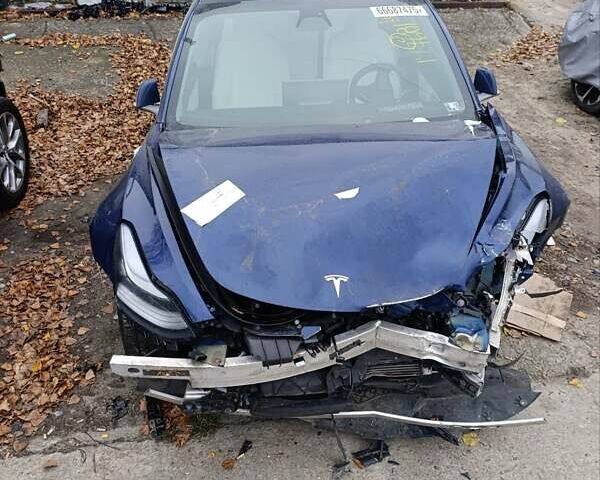 Синій Тесла Модель 3, об'ємом двигуна 0 л та пробігом 80 тис. км за 11200 $, фото 2 на Automoto.ua