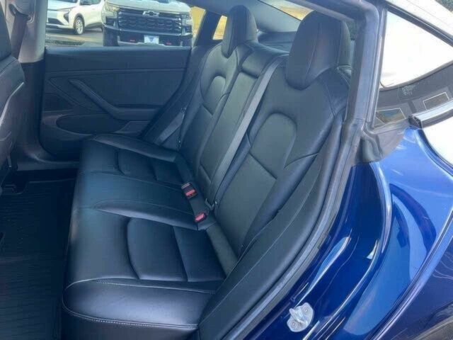 Синій Тесла Модель 3, об'ємом двигуна 0 л та пробігом 32 тис. км за 7500 $, фото 13 на Automoto.ua