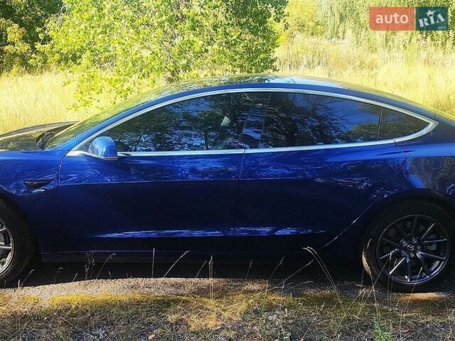 Синій Тесла Модель 3, об'ємом двигуна 0 л та пробігом 235 тис. км за 15500 $, фото 10 на Automoto.ua