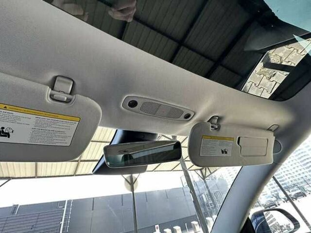 Синій Тесла Модель 3, об'ємом двигуна 0 л та пробігом 97 тис. км за 9299 $, фото 11 на Automoto.ua