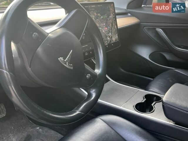 Синий Тесла Модель 3, объемом двигателя 0 л и пробегом 145 тыс. км за 15500 $, фото 9 на Automoto.ua