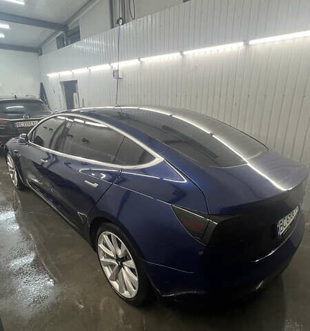 Синій Тесла Модель 3, об'ємом двигуна 0 л та пробігом 123 тис. км за 18000 $, фото 5 на Automoto.ua
