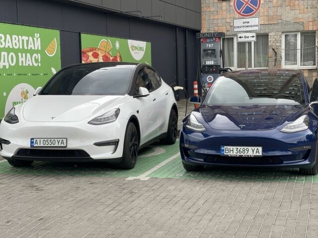 Синий Тесла Модель 3, объемом двигателя 0 л и пробегом 72 тыс. км за 19500 $, фото 1 на Automoto.ua