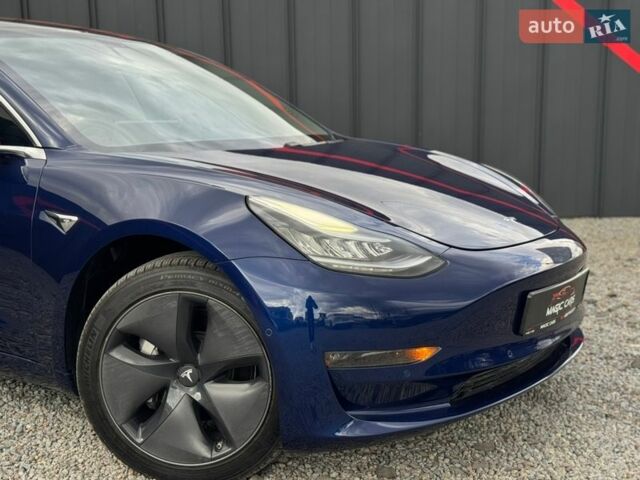 Синий Тесла Модель 3, объемом двигателя 0 л и пробегом 103 тыс. км за 15900 $, фото 2 на Automoto.ua