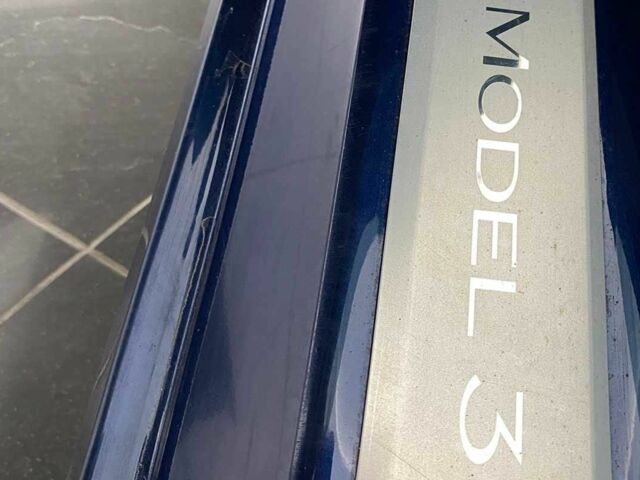 Синий Тесла Модель 3, объемом двигателя 0 л и пробегом 48 тыс. км за 18900 $, фото 15 на Automoto.ua