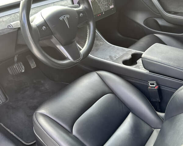 Синій Тесла Модель 3, об'ємом двигуна 0 л та пробігом 87 тис. км за 16999 $, фото 13 на Automoto.ua
