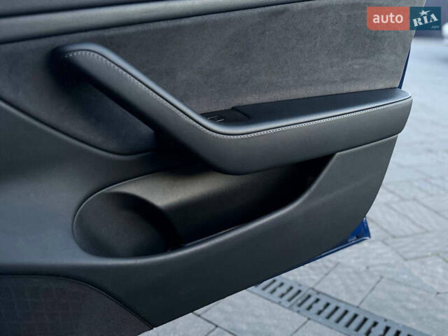 Синій Тесла Модель 3, об'ємом двигуна 0 л та пробігом 104 тис. км за 17990 $, фото 110 на Automoto.ua