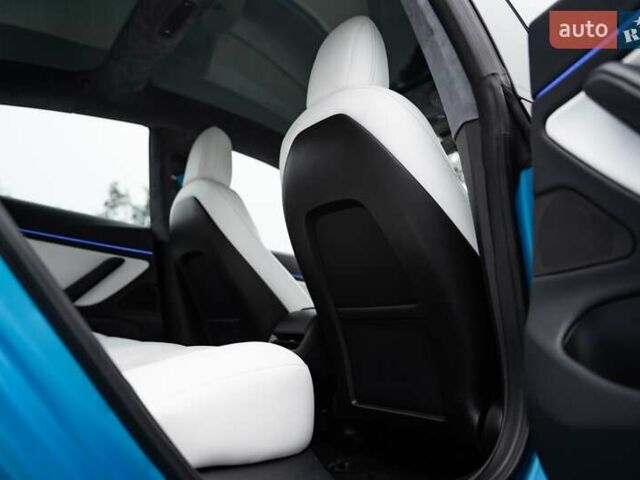 Синий Тесла Модель 3, объемом двигателя 0 л и пробегом 97 тыс. км за 40000 $, фото 71 на Automoto.ua