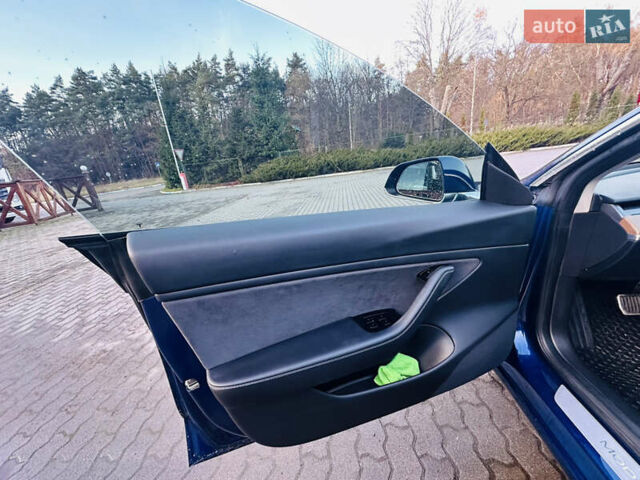 Синій Тесла Модель 3, об'ємом двигуна 0 л та пробігом 87 тис. км за 17900 $, фото 9 на Automoto.ua
