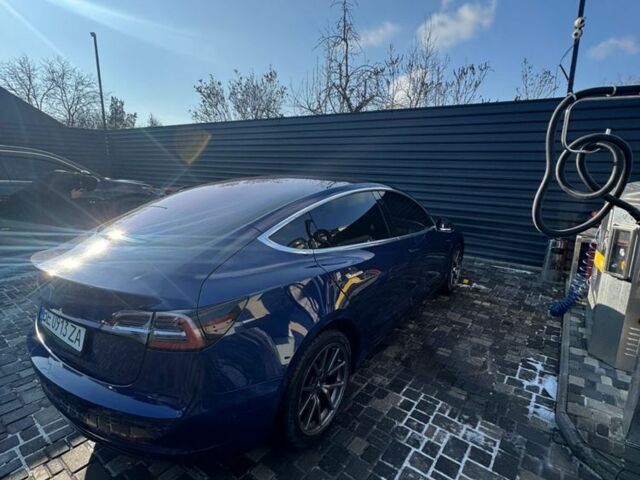 Синій Тесла Модель 3, об'ємом двигуна 0 л та пробігом 102 тис. км за 18500 $, фото 2 на Automoto.ua