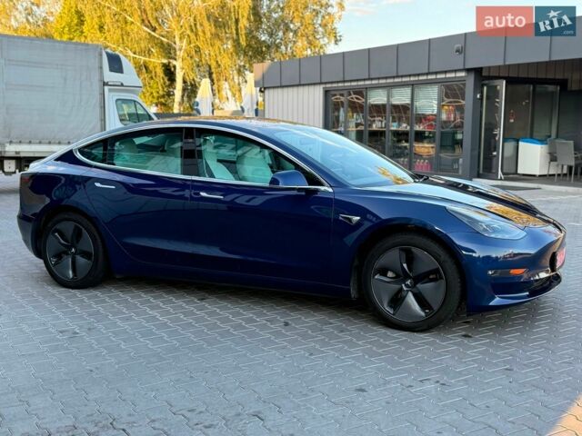 Синий Тесла Модель 3, объемом двигателя 0 л и пробегом 107 тыс. км за 15200 $, фото 14 на Automoto.ua