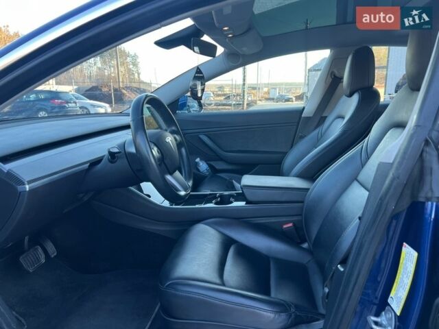 Синій Тесла Модель 3, об'ємом двигуна 0 л та пробігом 121 тис. км за 17200 $, фото 12 на Automoto.ua