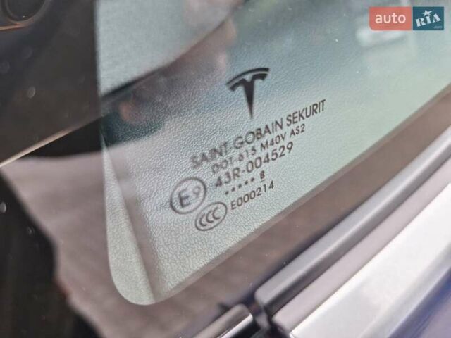 Синий Тесла Модель 3, объемом двигателя 0 л и пробегом 236 тыс. км за 16000 $, фото 8 на Automoto.ua