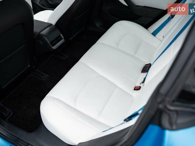 Синий Тесла Модель 3, объемом двигателя 0 л и пробегом 97 тыс. км за 40000 $, фото 86 на Automoto.ua