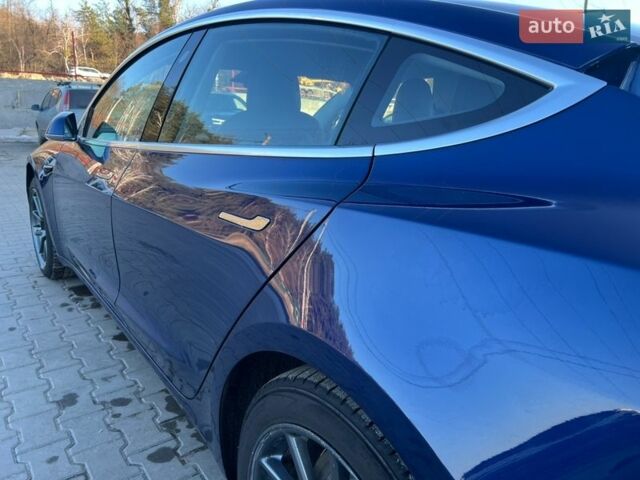 Синій Тесла Модель 3, об'ємом двигуна 0 л та пробігом 121 тис. км за 17200 $, фото 10 на Automoto.ua