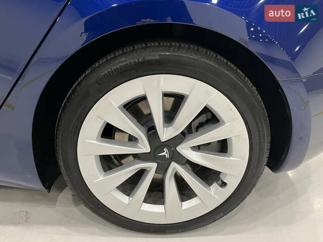 Тесла Модель 3 2018 у Києві на Automoto.ua Синій Тесла Модель 3, об'ємом двигуна 0 л та пробігом 48 тис. км за 31000 $, фото 27 на Automoto.ua