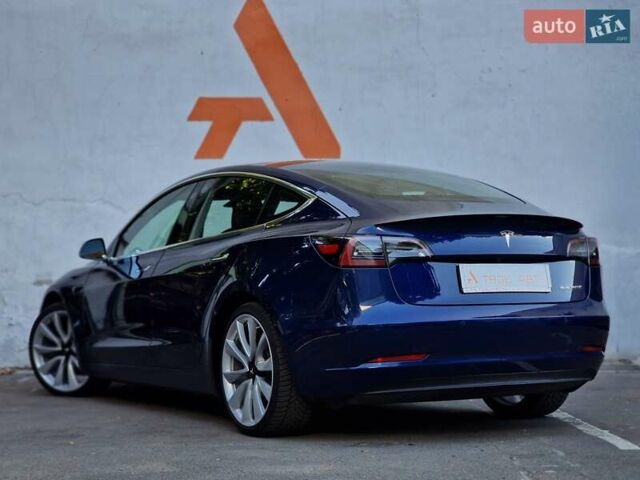 Синий Тесла Модель 3, объемом двигателя 0 л и пробегом 98 тыс. км за 19990 $, фото 28 на Automoto.ua