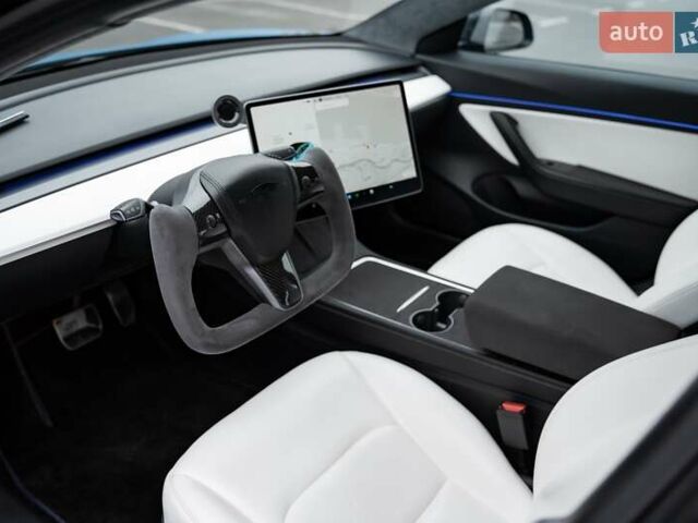 Синий Тесла Модель 3, объемом двигателя 0 л и пробегом 97 тыс. км за 40000 $, фото 51 на Automoto.ua