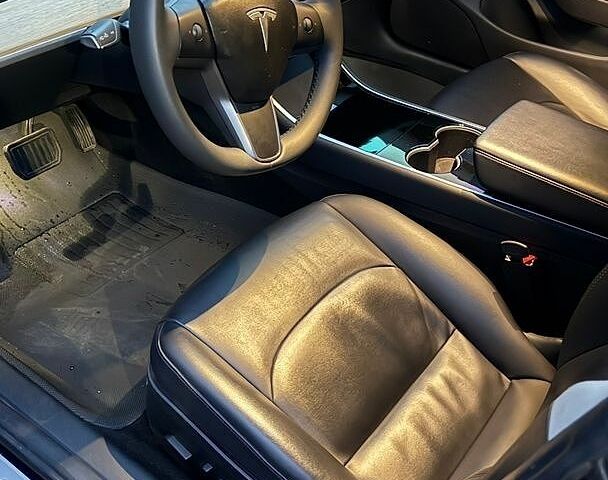 Синий Тесла Модель 3, объемом двигателя 0 л и пробегом 104 тыс. км за 14800 $, фото 8 на Automoto.ua