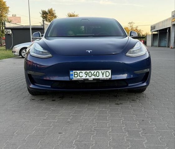 Синій Тесла Модель 3, об'ємом двигуна 0 л та пробігом 101 тис. км за 14959 $, фото 4 на Automoto.ua