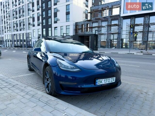 Синій Тесла Модель 3, об'ємом двигуна 0 л та пробігом 180 тис. км за 16999 $, фото 1 на Automoto.ua