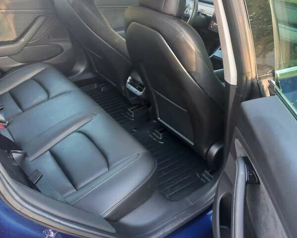 Синий Тесла Модель 3, объемом двигателя 0 л и пробегом 113 тыс. км за 17500 $, фото 7 на Automoto.ua
