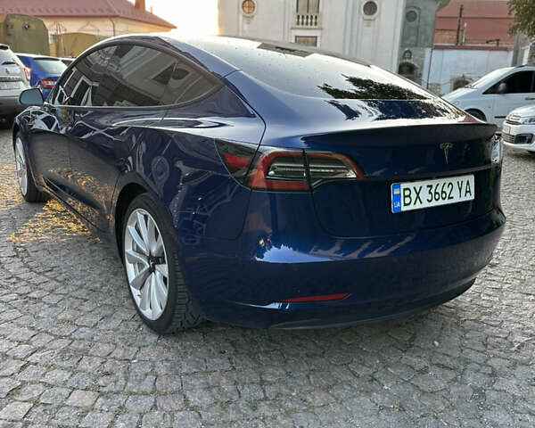 Синий Тесла Модель 3, объемом двигателя 0 л и пробегом 163 тыс. км за 17300 $, фото 3 на Automoto.ua