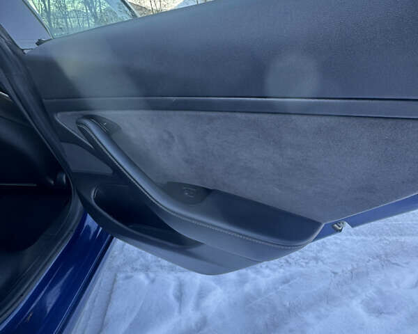 Синий Тесла Модель 3, объемом двигателя 0 л и пробегом 146 тыс. км за 15999 $, фото 54 на Automoto.ua