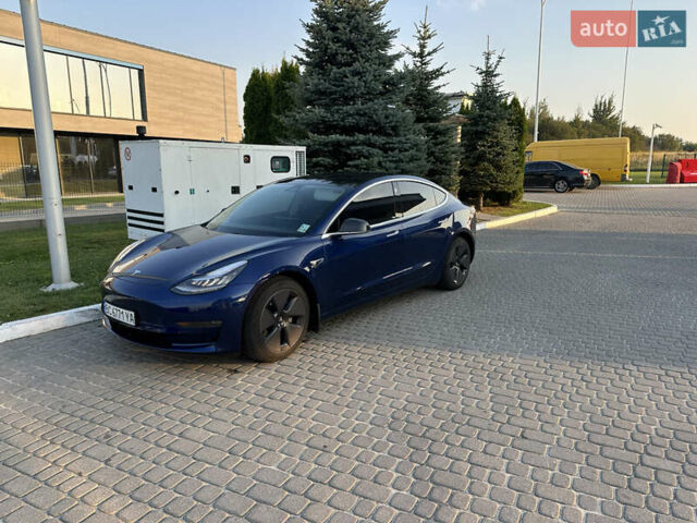 Синий Тесла Модель 3, объемом двигателя 0 л и пробегом 45 тыс. км за 16000 $, фото 4 на Automoto.ua