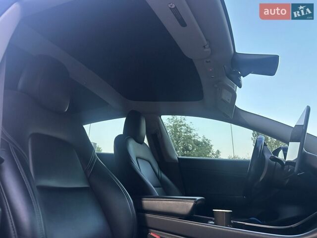 Синий Тесла Модель 3, объемом двигателя 0 л и пробегом 145 тыс. км за 16400 $, фото 22 на Automoto.ua