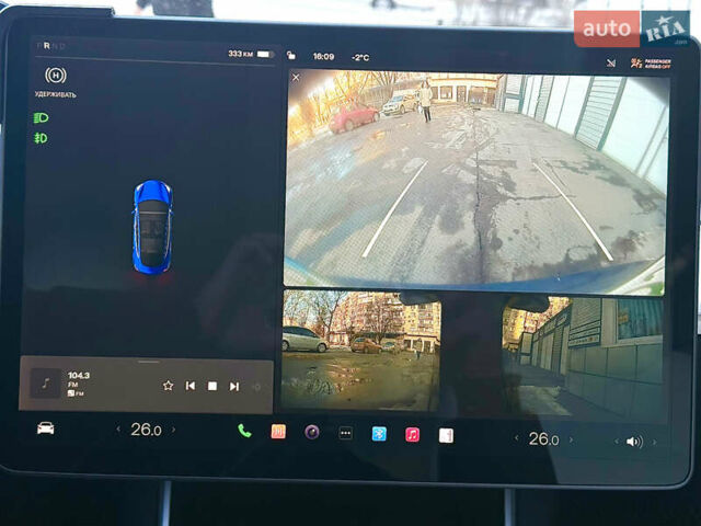 Синий Тесла Модель 3, объемом двигателя 0 л и пробегом 92 тыс. км за 15500 $, фото 24 на Automoto.ua